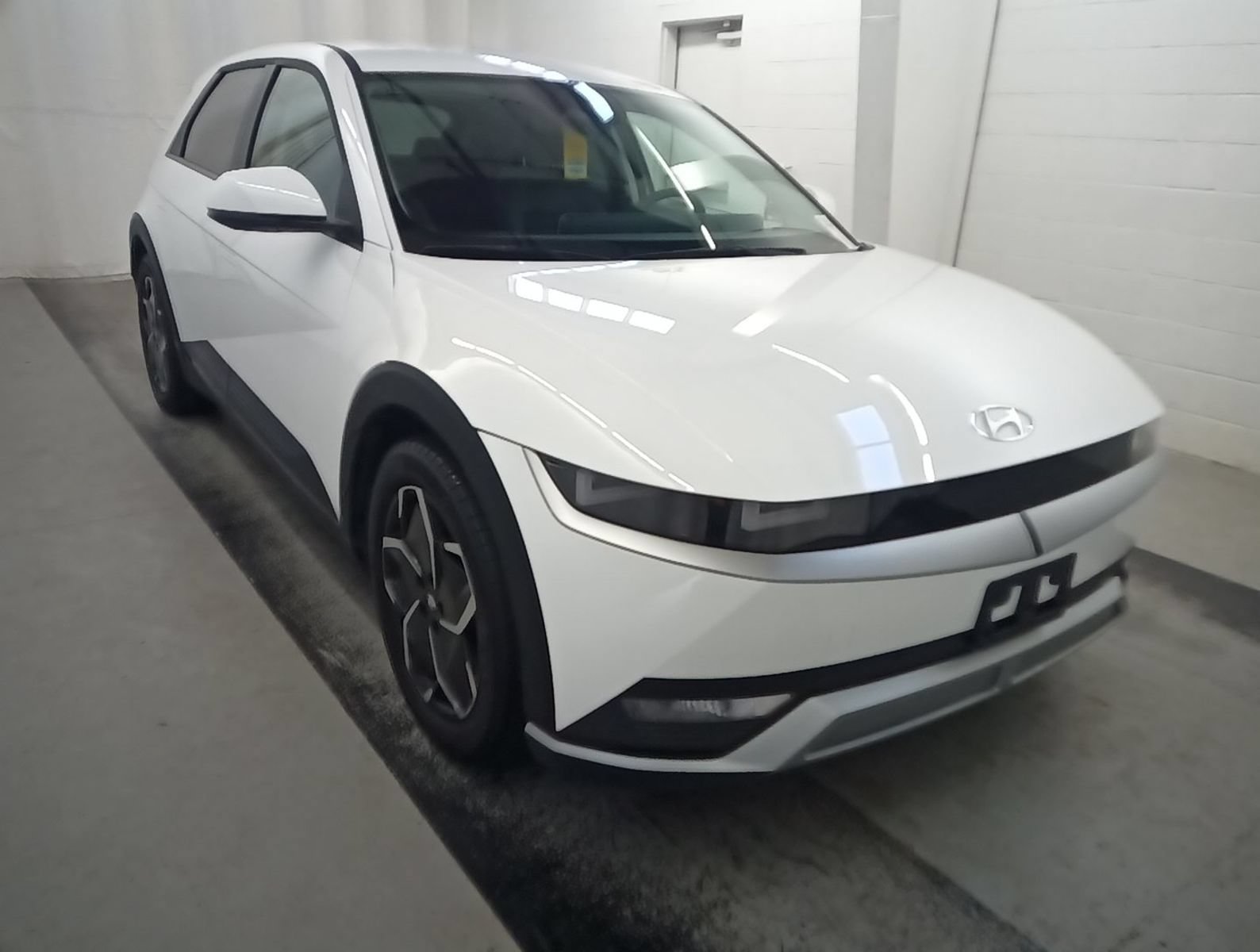Used 2024 Hyundai Ioniq 5 SEL RWD image 5