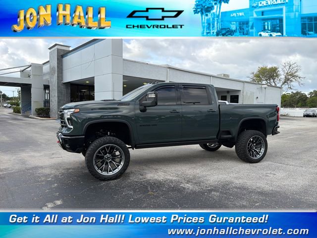 Used 2025 Chevrolet Silverado 2500 LTZ w/ Trail Boss Package AWD/4WD image 3