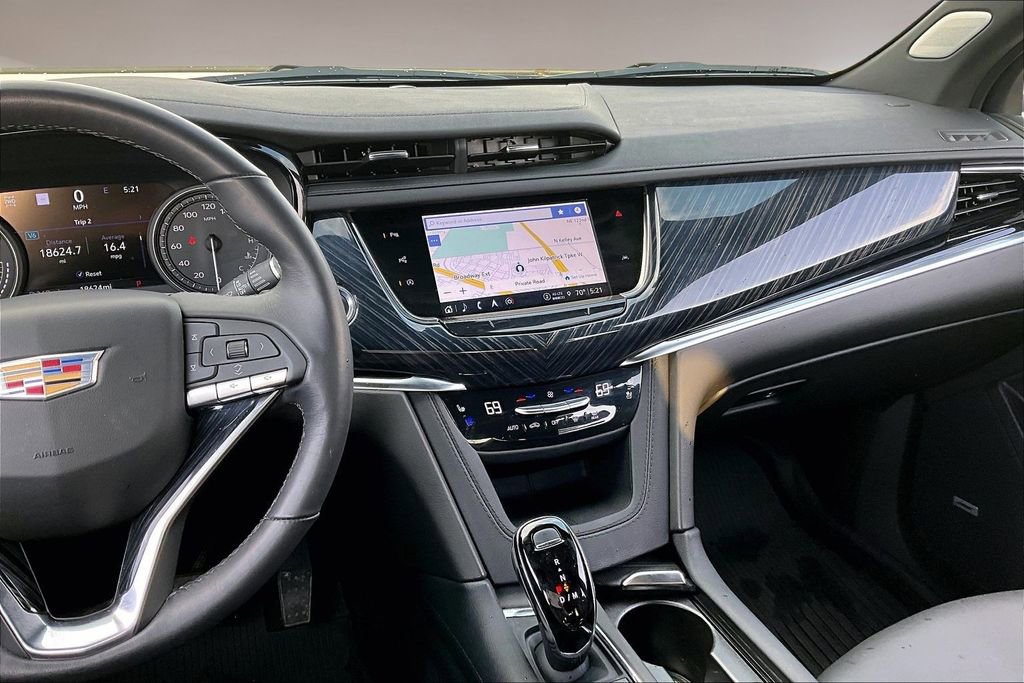 Certified 2024 Cadillac XT6 Premium Luxury w/ Technology Package image 6