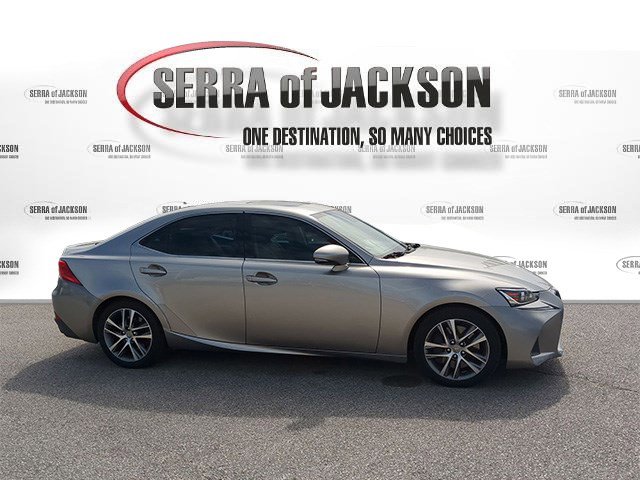 Used 2018 Lexus IS 300 w/ Accessory Package 2 RWD image 9