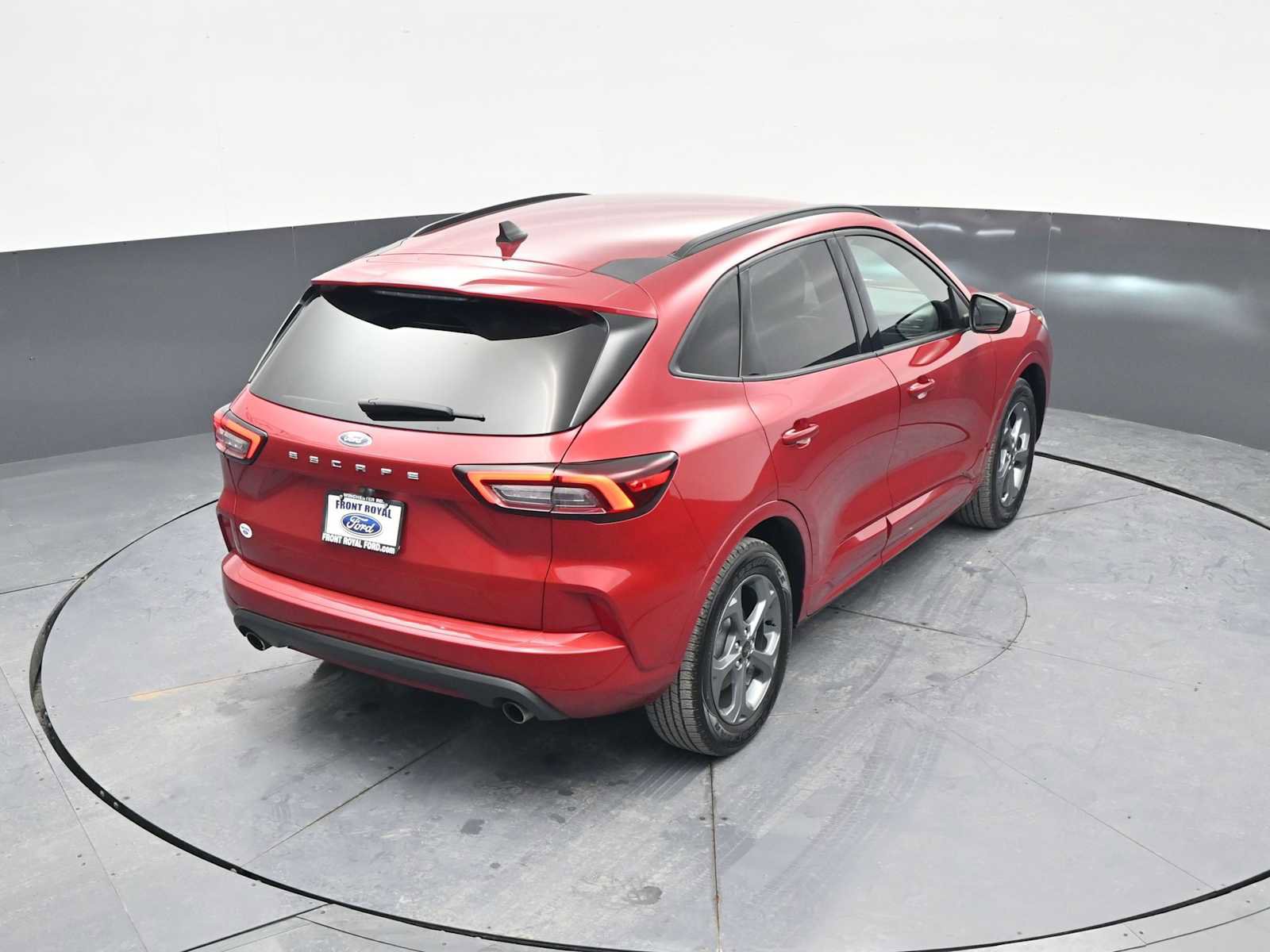 Used 2024 Ford Escape ST-Line image 31