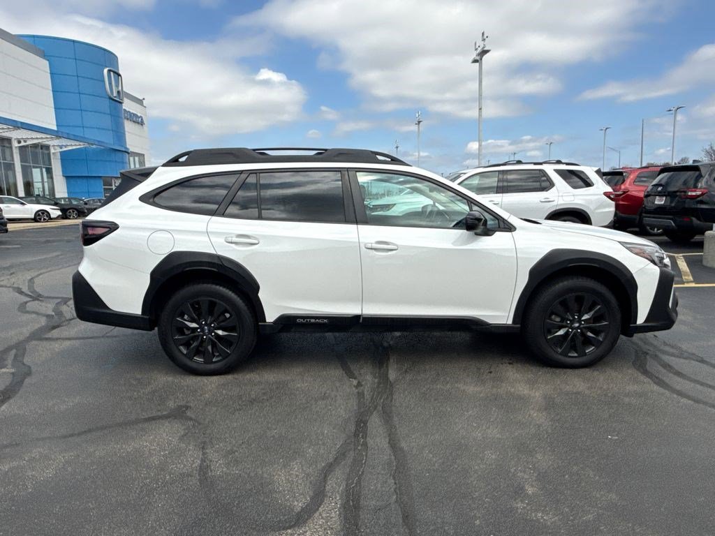 Used 2024 Subaru Outback Onyx Edition XT AWD/4WD image 12