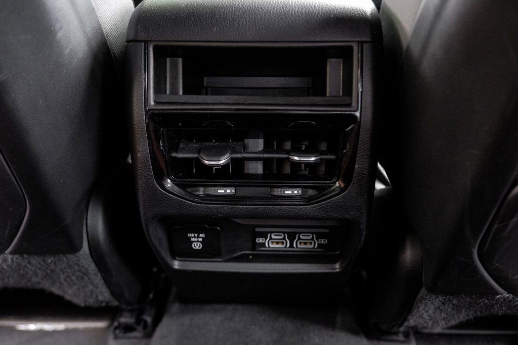 Used 2023 Jeep Grand Cherokee Altitude image 48