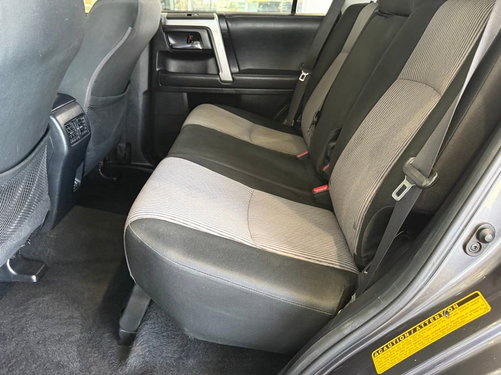 Used 2021 Toyota 4Runner SR5 image 33