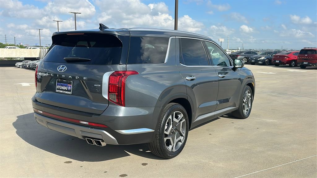 Used 2024 Hyundai Palisade Limited image 13