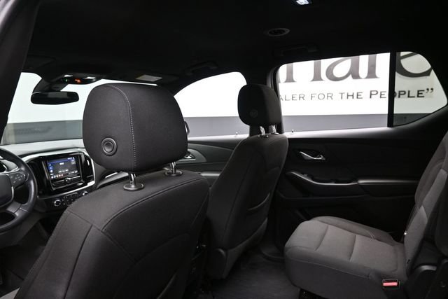 Used 2022 Chevrolet Traverse LT FWD image 27