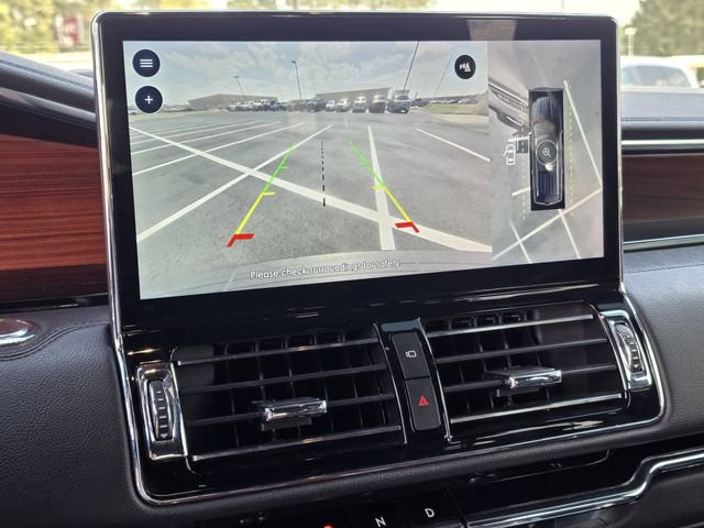 Certified 2022 Lincoln Navigator L 4WD image 10