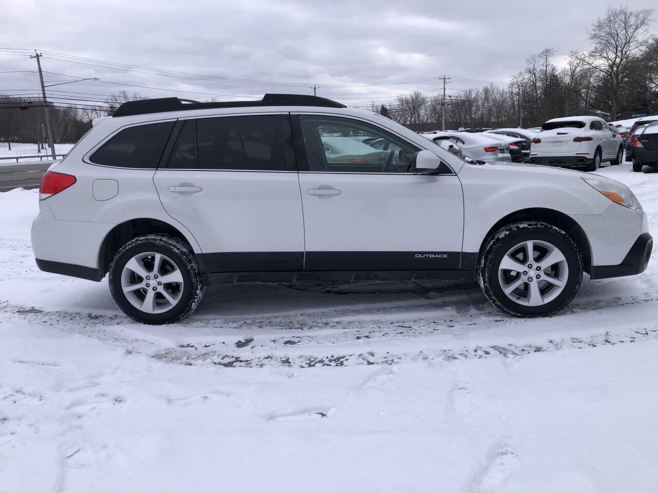 Used 2014 Subaru Outback 2.5i Limited image 6
