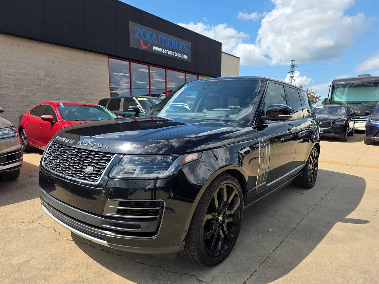 Used 2019 Land Rover Range Rover SV Autobiography Dynamic AWD/4WD image 1