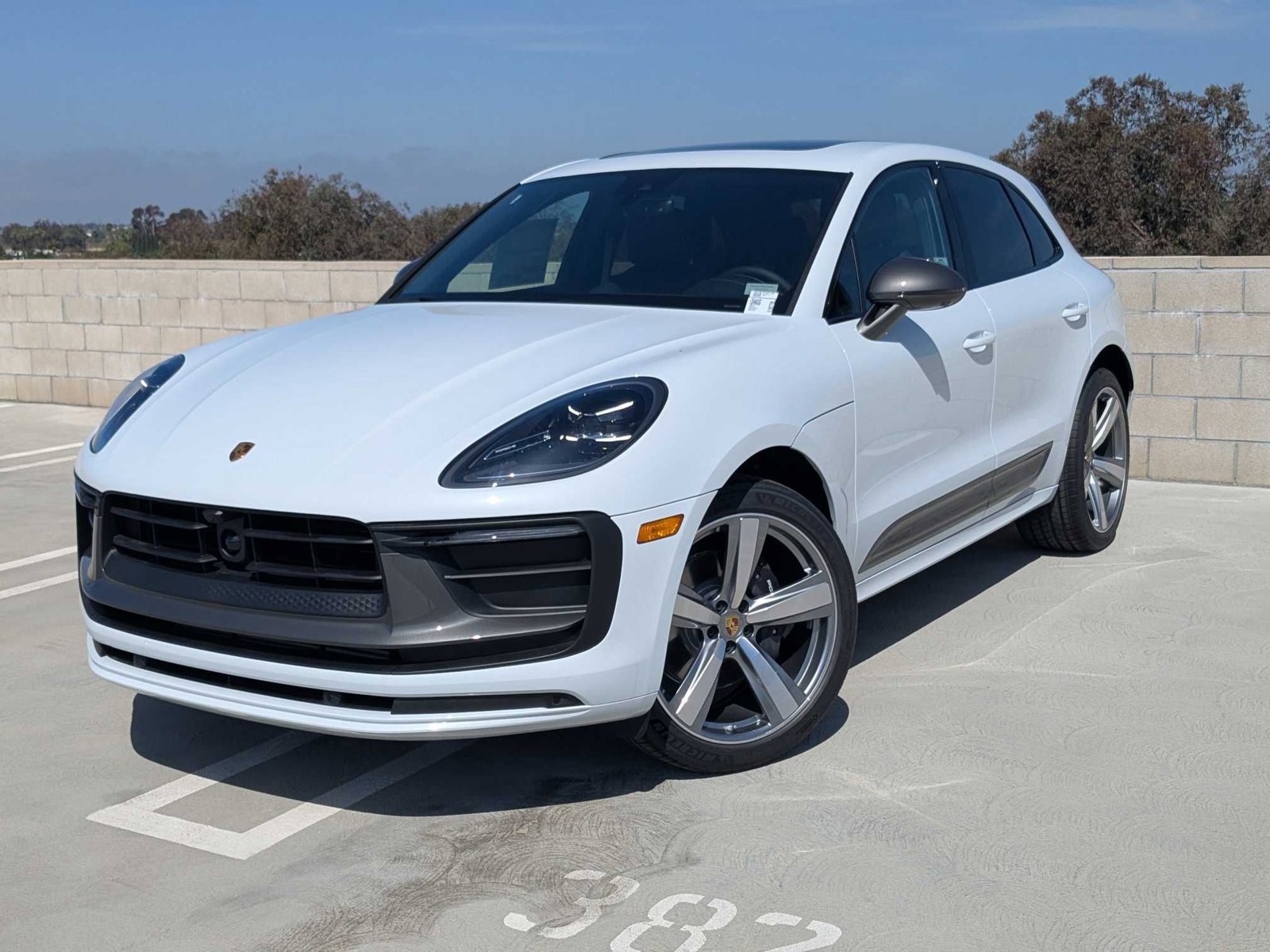 New 2025 Porsche Macan Turbo