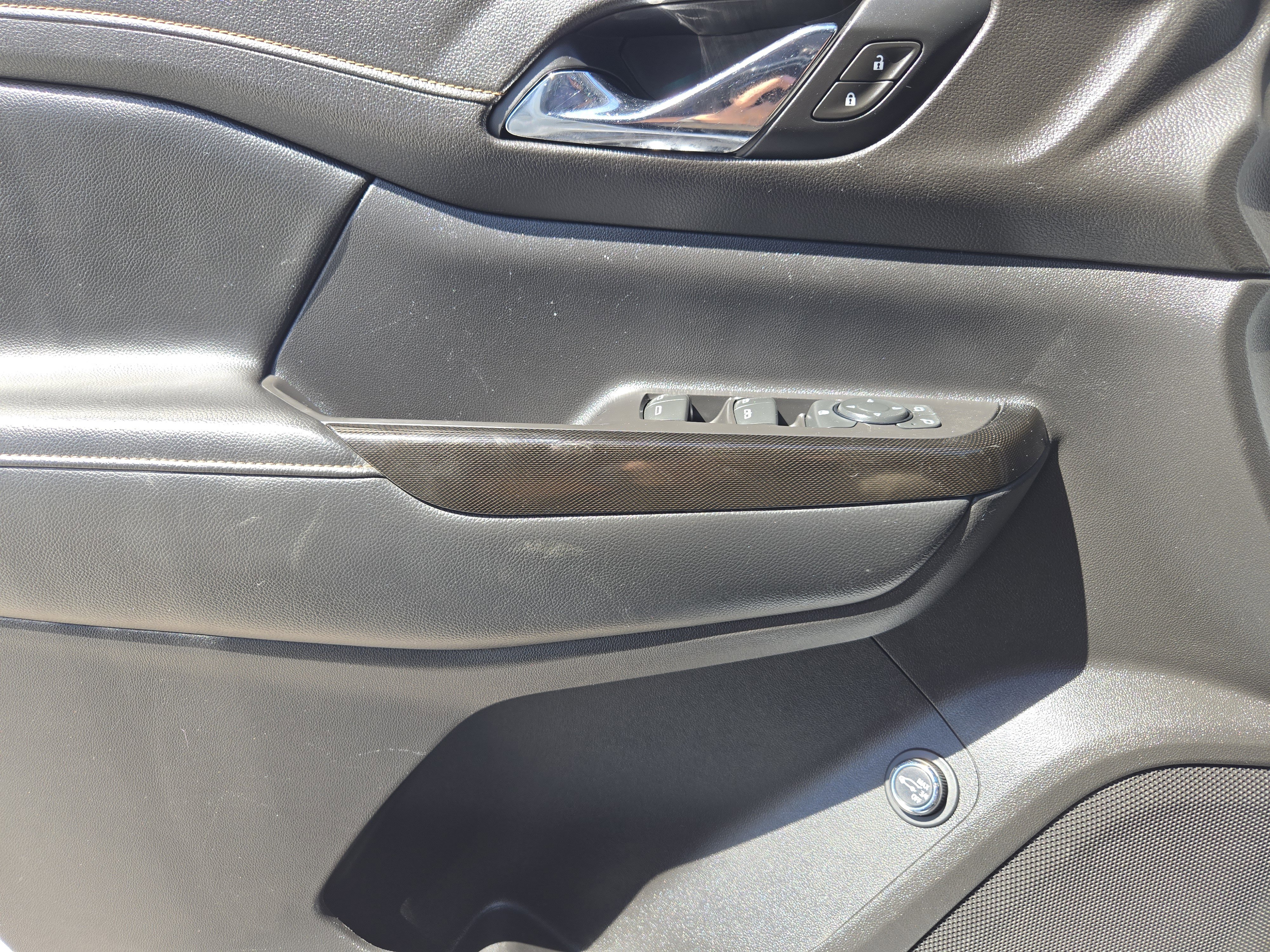 Used 2020 GMC Acadia AT4 w/ Driver Alert Package II image 26