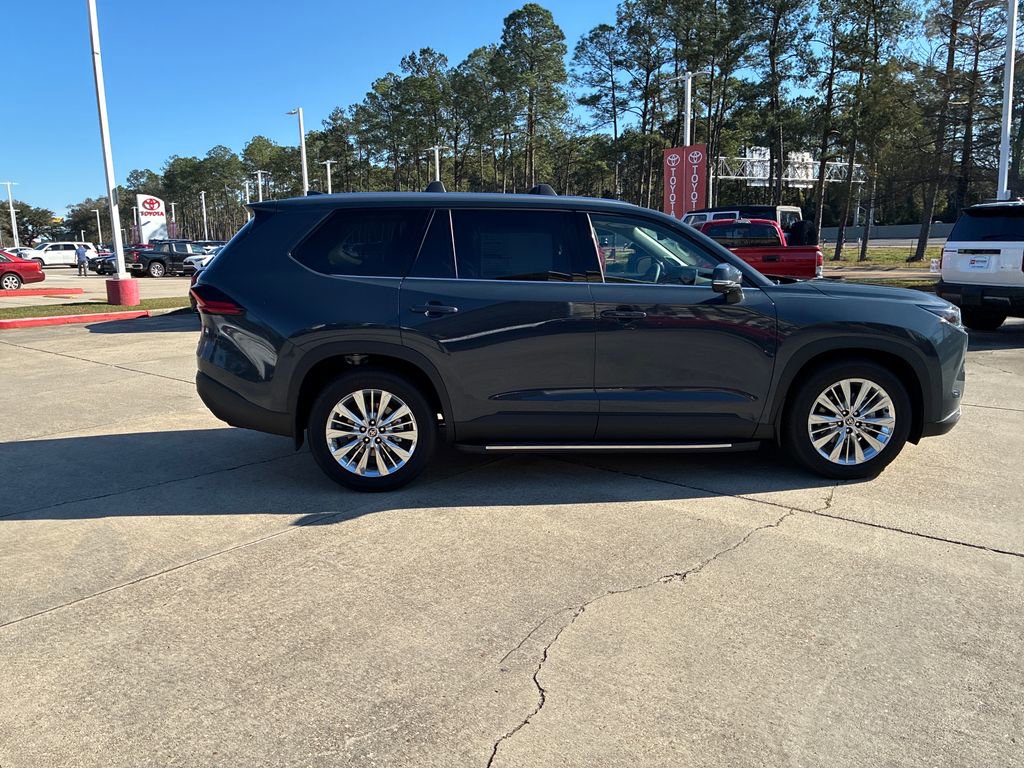 New 2026 Toyota Grand Highlander Platinum image 8