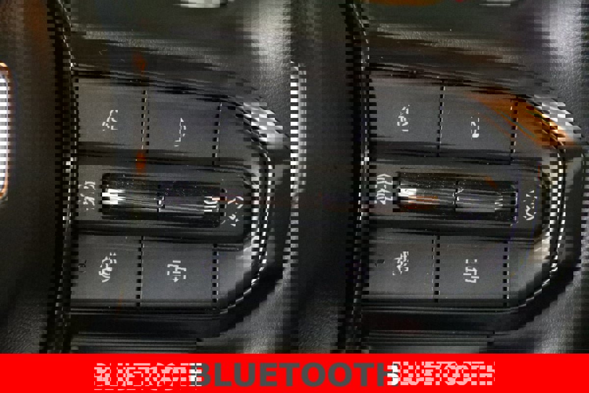 Used 2023 GMC Canyon AT4X image 14