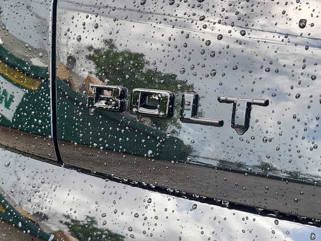 New 2027 Chevrolet Bolt LT w/ Comfort Package FWD image 5