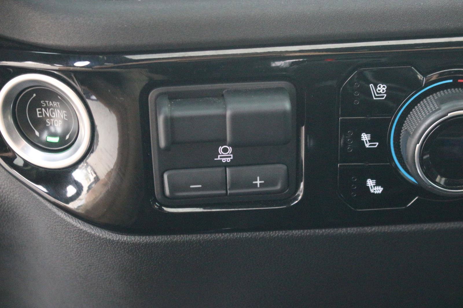 Used 2023 Chevrolet Silverado 1500 LTZ w/ LTZ Premium Package image 28