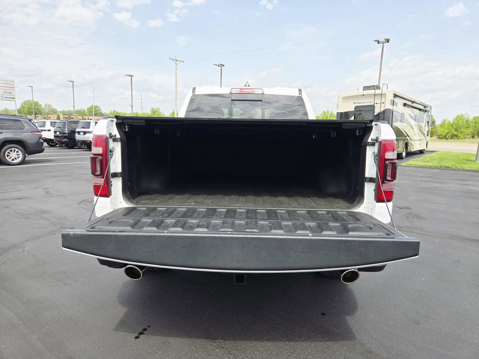 Used 2021 RAM 1500 Big Horn image 14