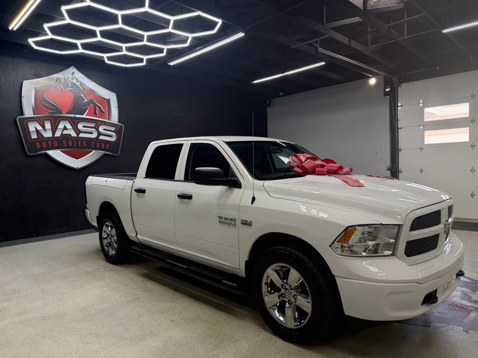 Used 2018 RAM 1500 Tradesman w/ Popular Equipment Group AWD/4WD image 11