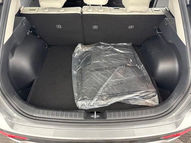 Certified 2025 Kia Niro EX FWD image 27