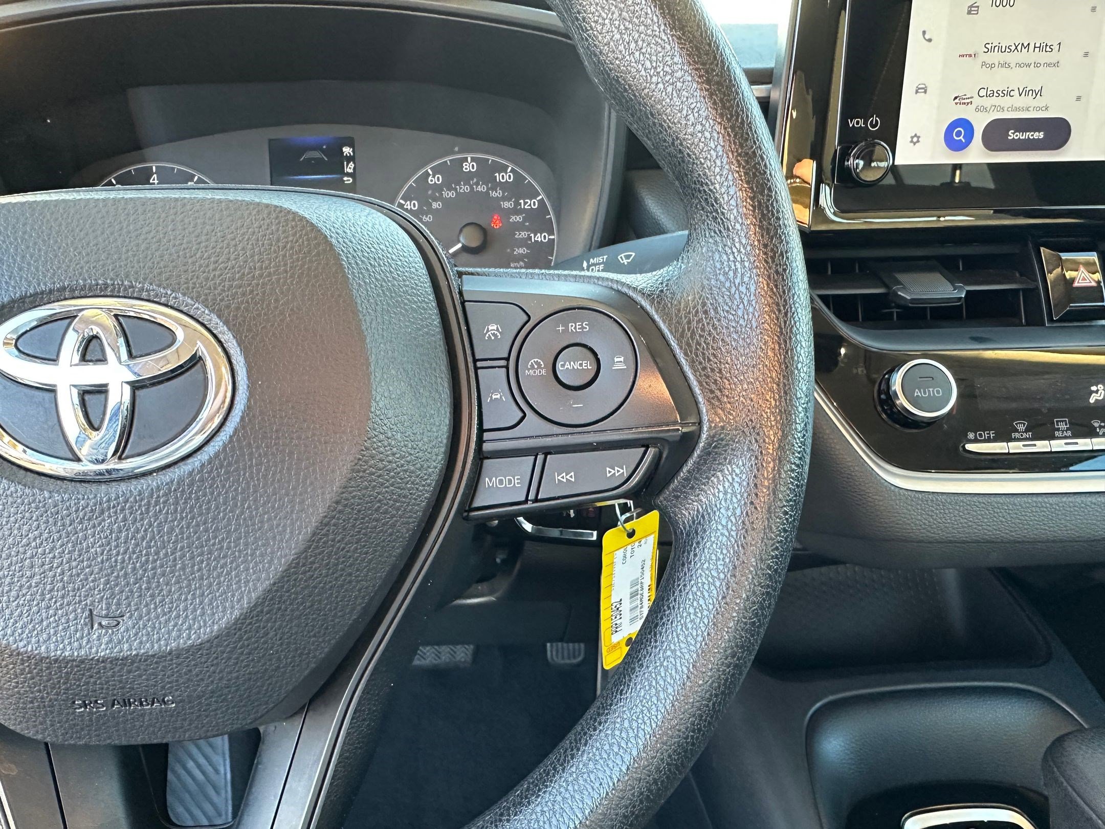 Used 2024 Toyota Corolla LE image 24