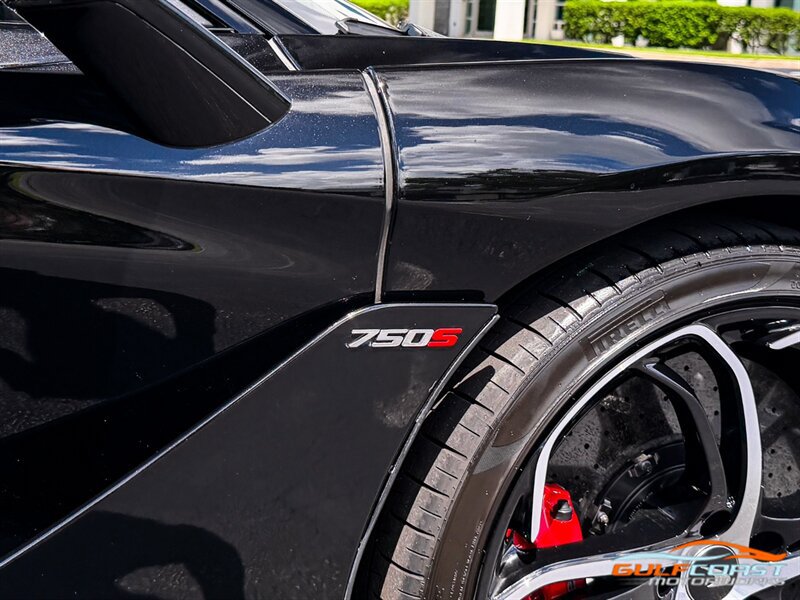Used 2024 McLaren 750S Spider RWD image 59