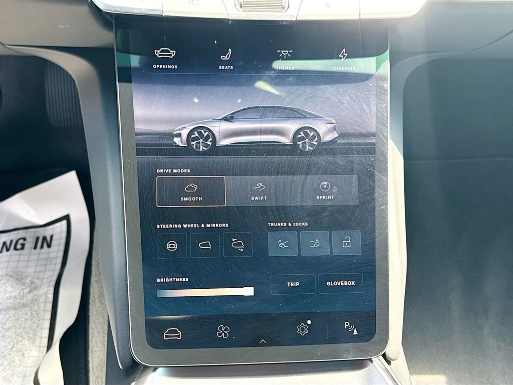 Used 2024 Lucid Air Touring image 17