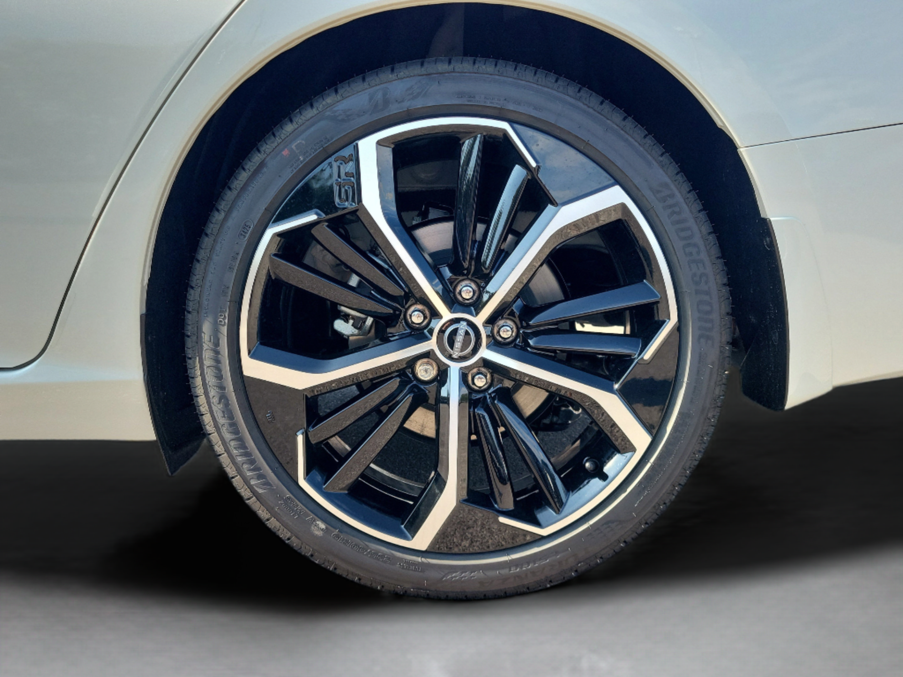 New 2025 Nissan Altima 2.5 SR FWD image 7