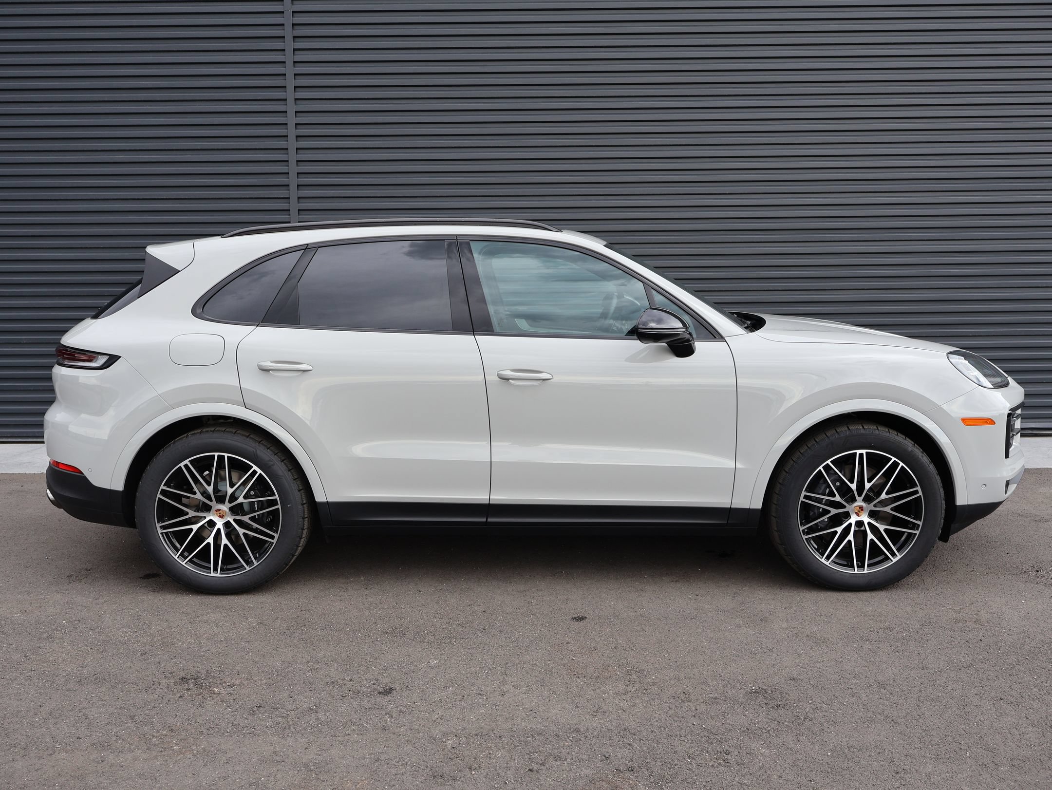 New 2026 Porsche Cayenne AWD/4WD image 10