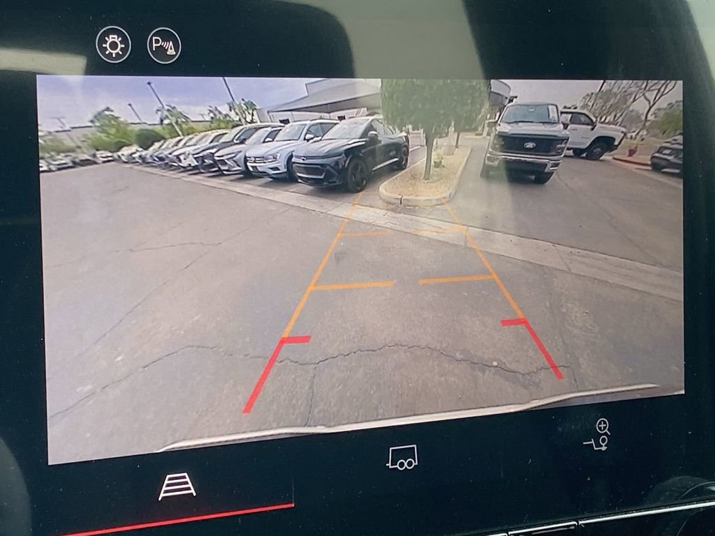 Used 2026 GMC Canyon Elevation w/ Convenience Package image 11