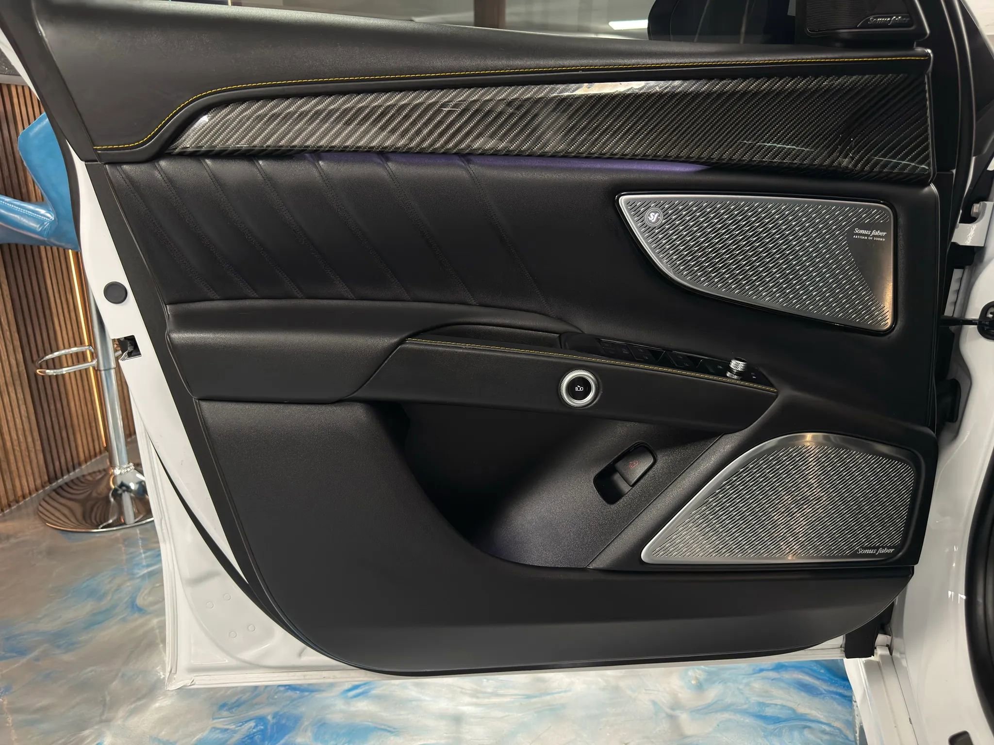 Used 2023 Maserati Grecale Trofeo image 11