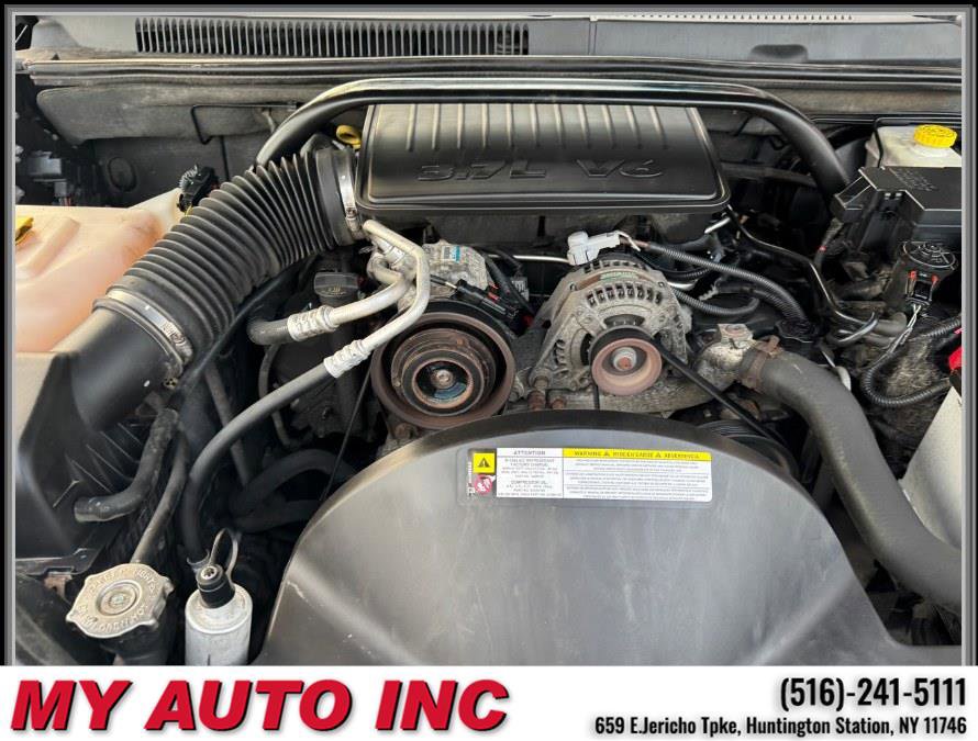 Used 2010 Jeep Grand Cherokee Laredo image 28