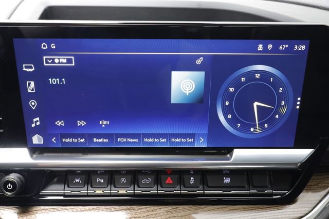 Certified 2023 Chevrolet Silverado 1500 RST w/ Convenience Package II image 9