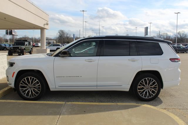 Used 2021 Jeep Grand Cherokee L Summit image 2