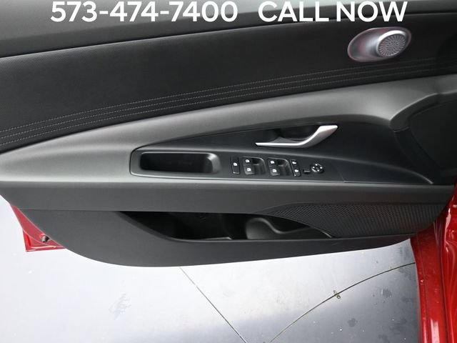 Certified 2026 Hyundai Elantra SE FWD image 11