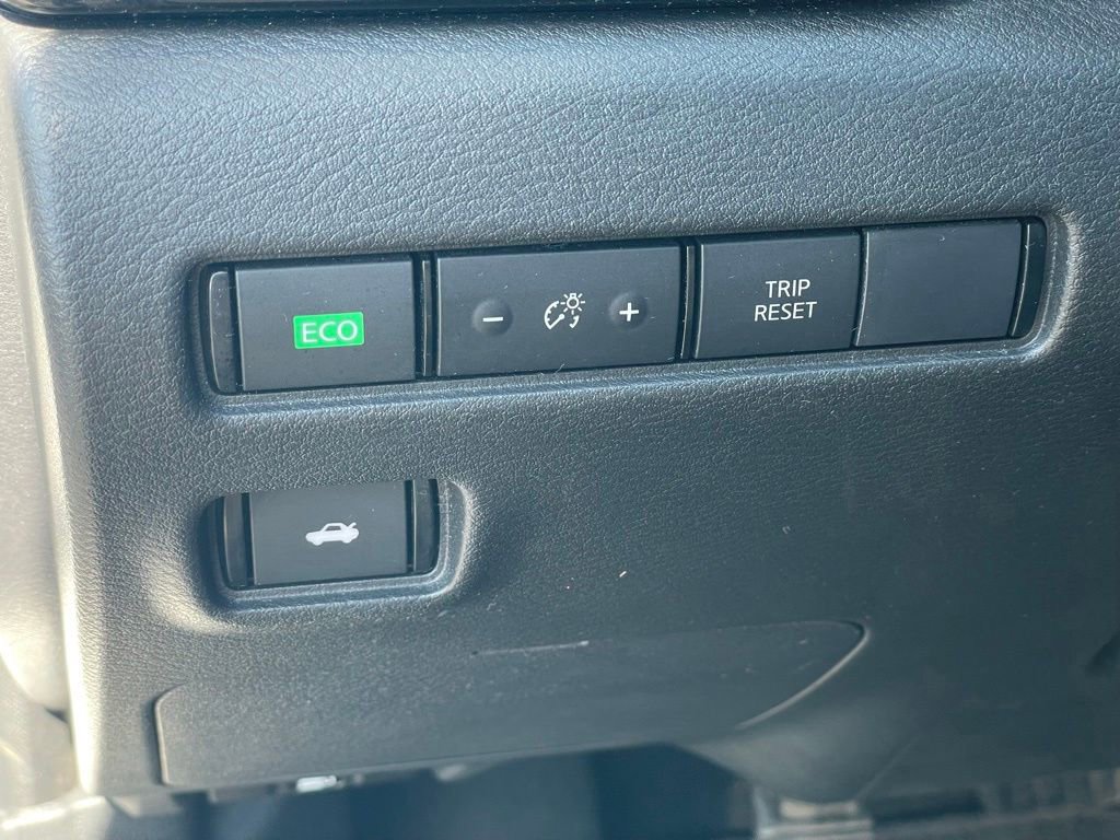 Certified 2023 Nissan Sentra SV w/ All-Weather Package FWD image 16