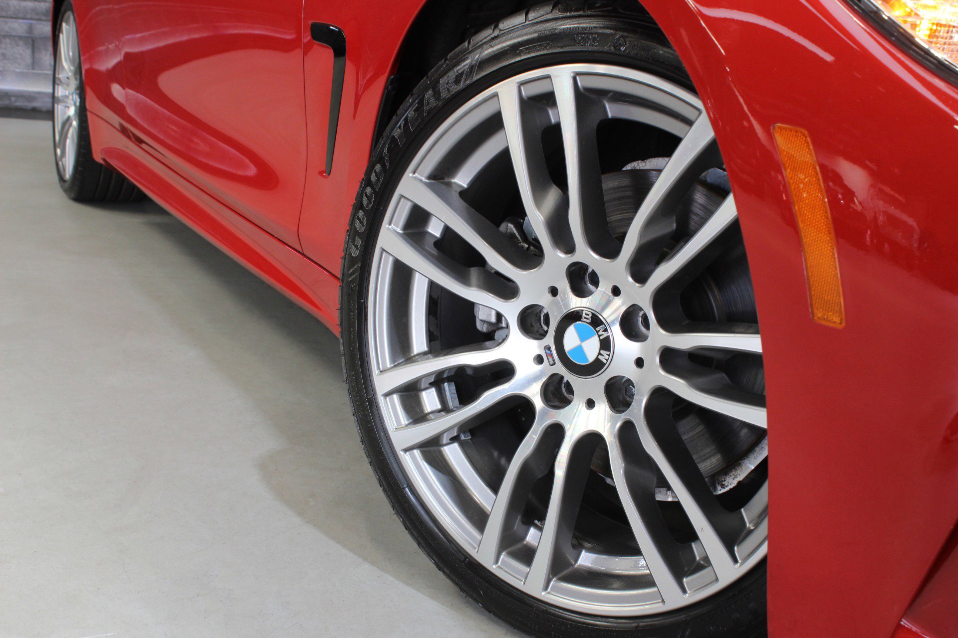 Used 2015 BMW 428i Coupe w/ M Sport image 17