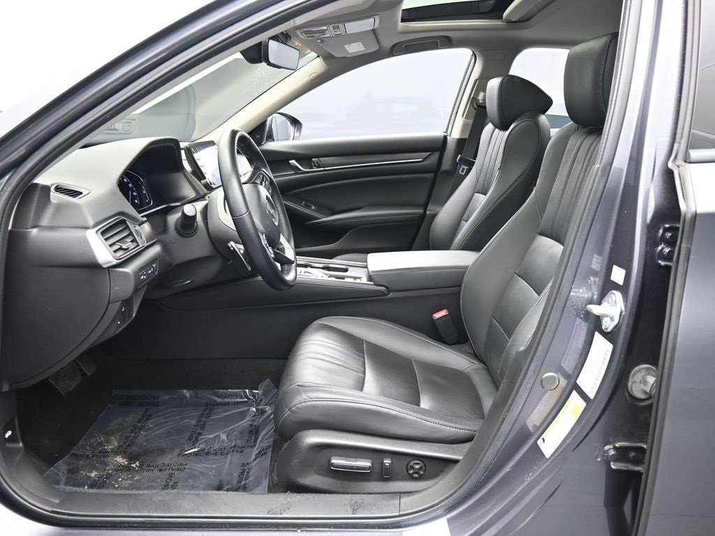 Used 2022 Honda Accord Touring image 34