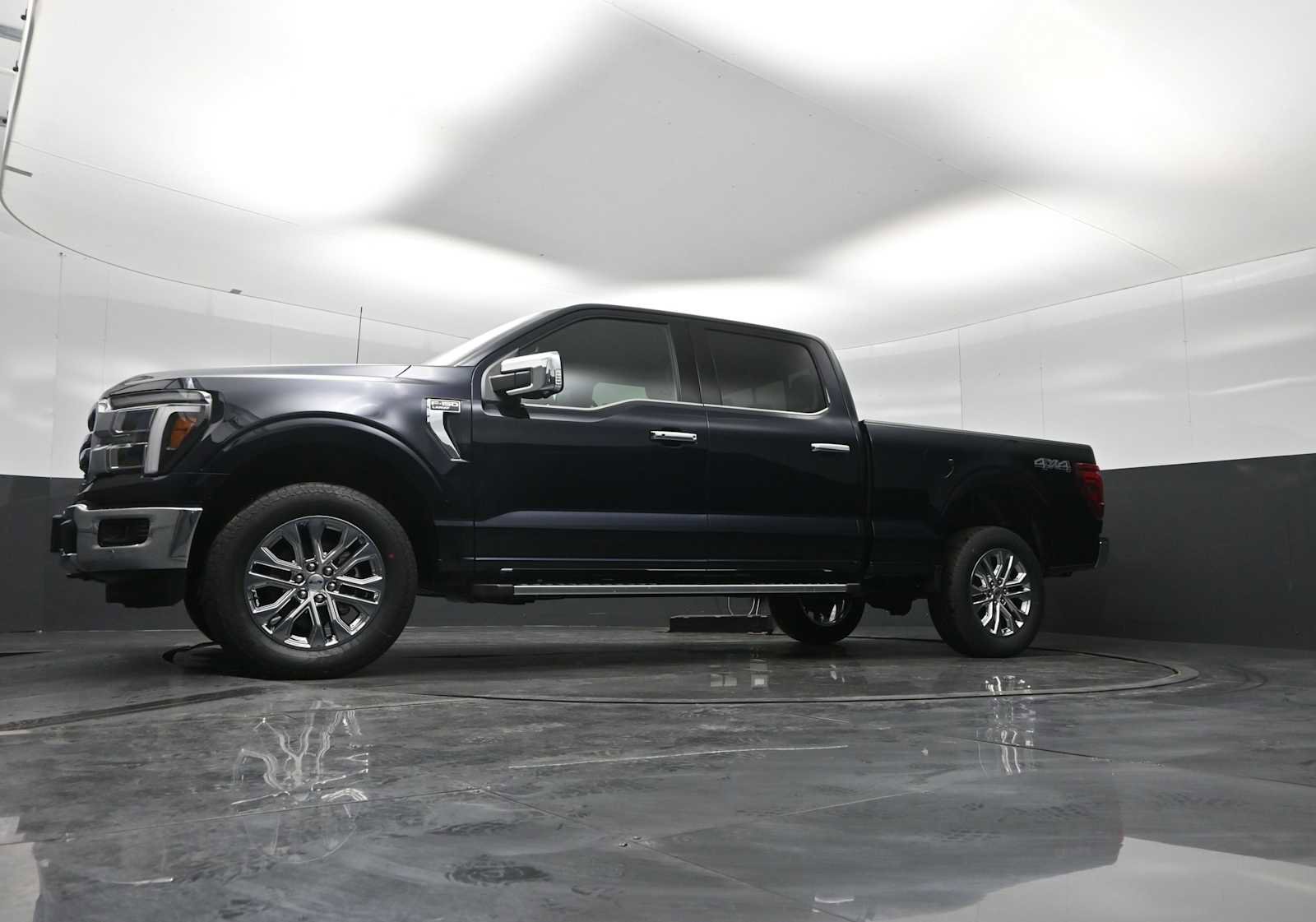 New 2026 Ford F150 Lariat w/ Equipment Group 502A High image 29