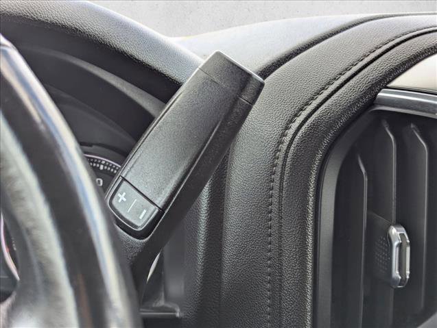 Used 2022 Chevrolet Silverado 2500 LT w/ Convenience Package image 11