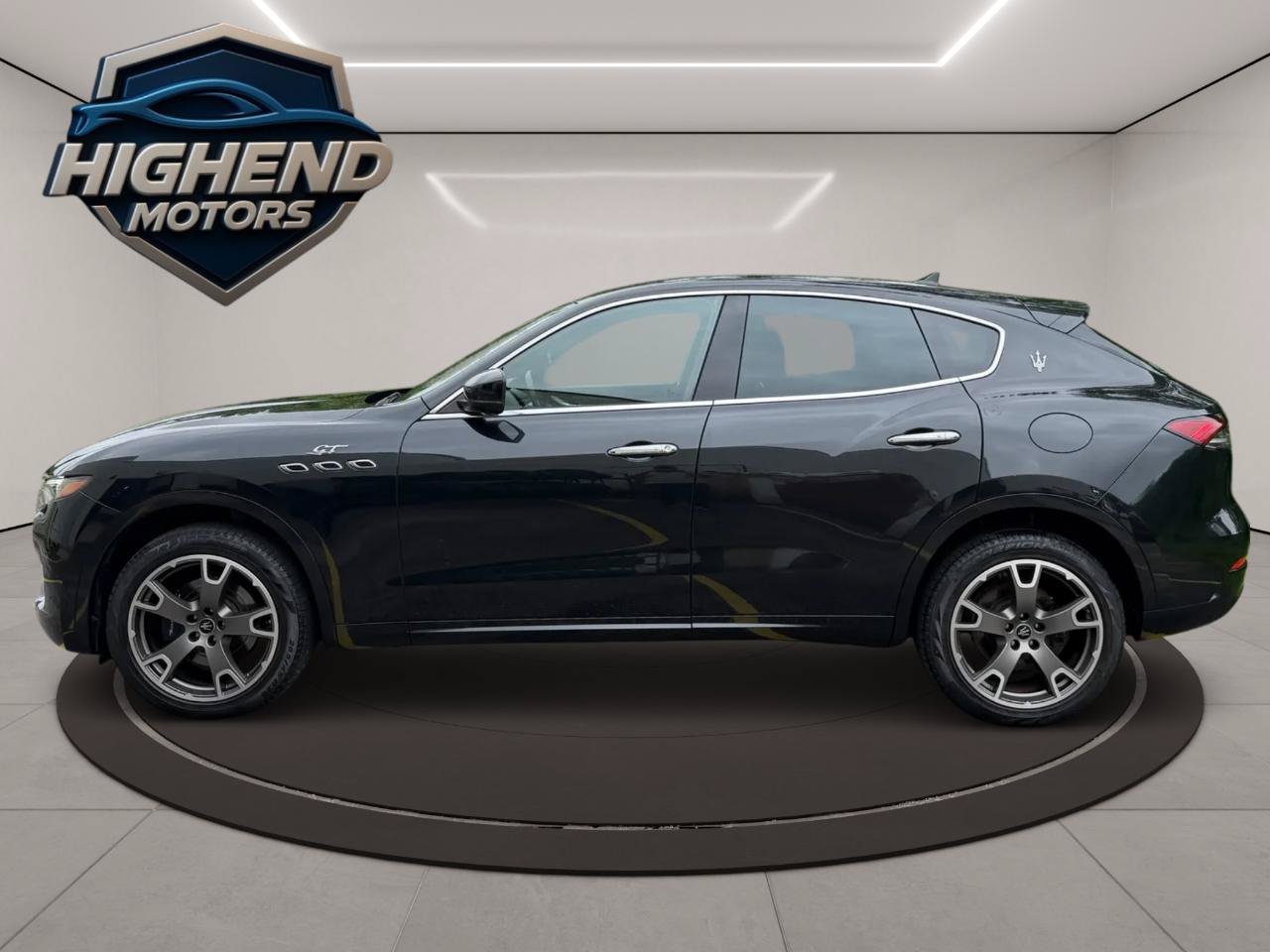 Used 2023 Maserati Levante GT AWD/4WD image 3
