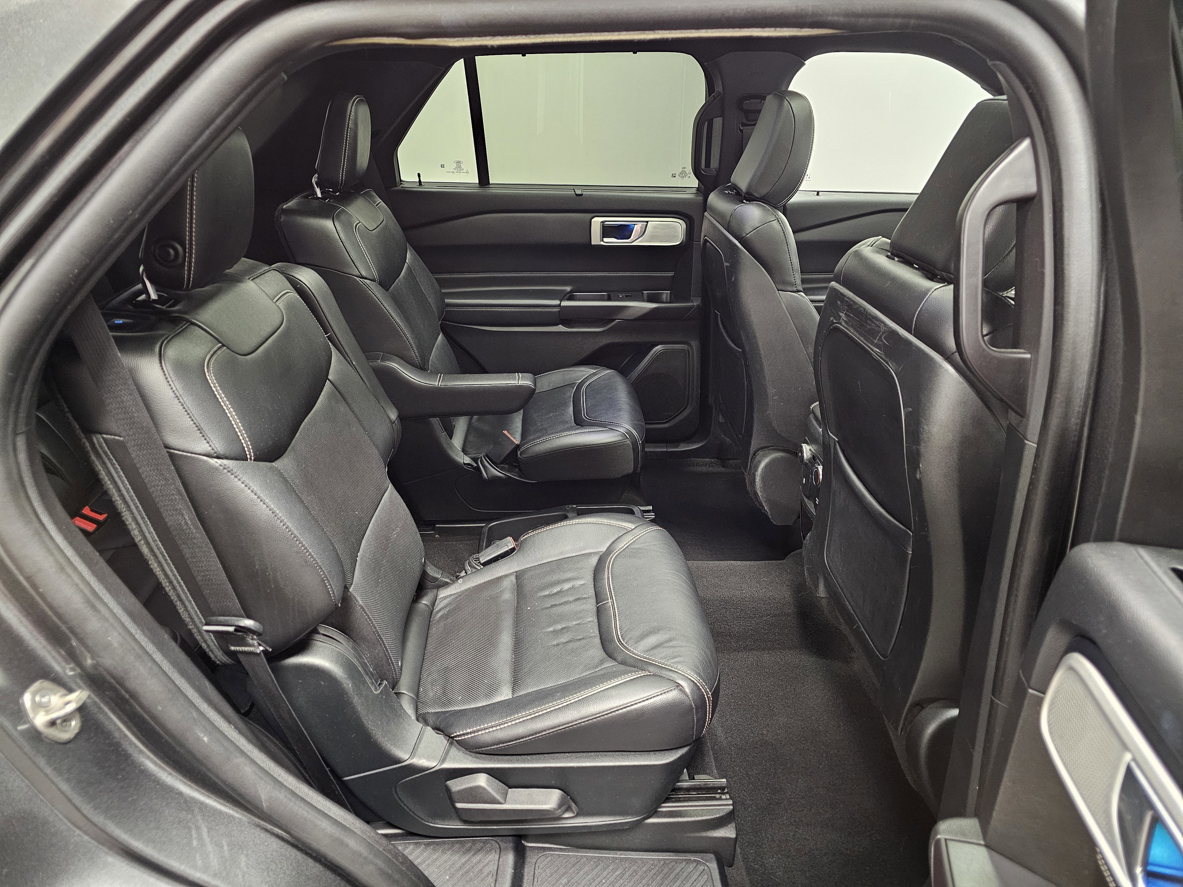 Used 2020 Ford Explorer ST image 15