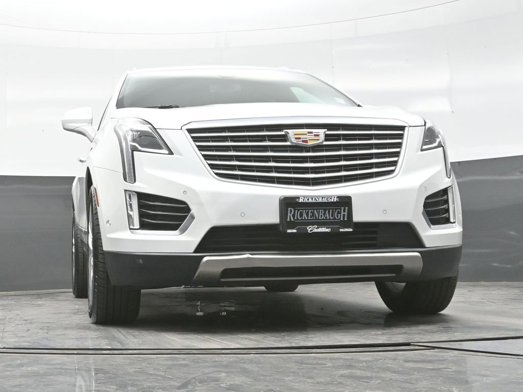 Used 2017 Cadillac XT5 Platinum w/ Driver Assist Package image 19