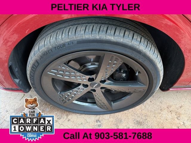 Used 2025 Genesis GV70 3.5T Sport w/ Sport Prestige Package image 5