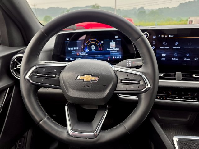 Used 2025 Chevrolet Equinox LT w/ Convenience Package II AWD/4WD image 21