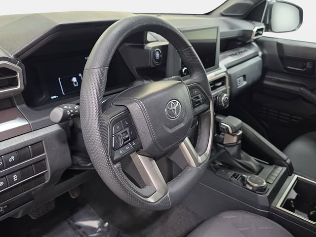 Certified 2024 Toyota Tacoma SR5 AWD/4WD image 12