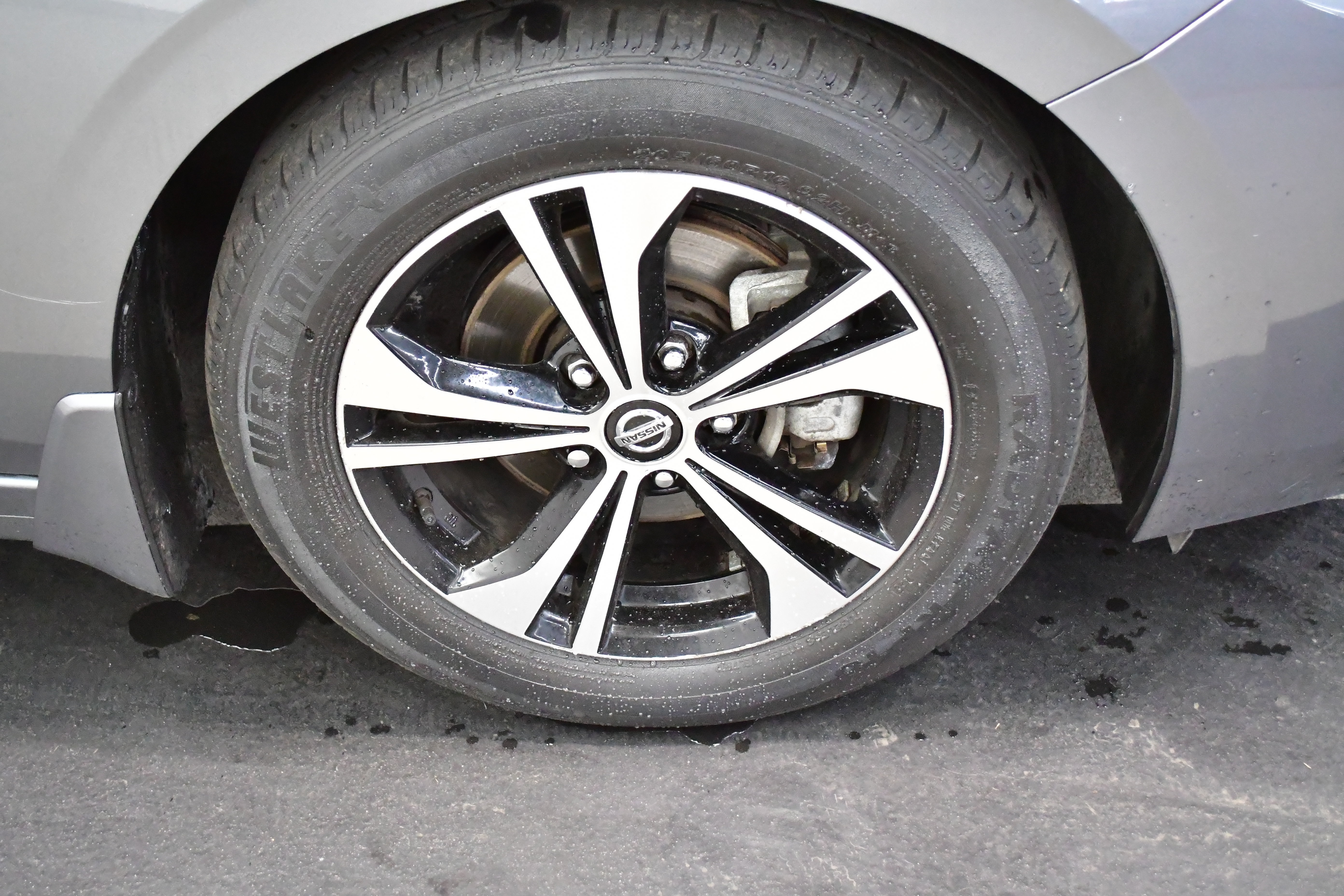 Used 2023 Nissan Sentra SV w/ All-Weather Package FWD image 35