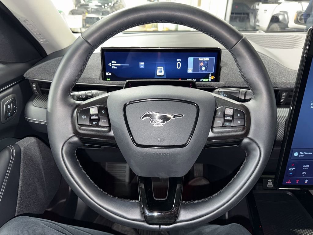 Used 2025 Ford Mustang Mach-E Premium image 11