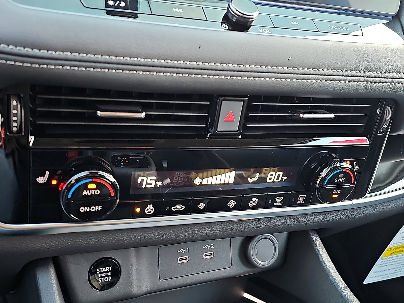 Certified 2025 Nissan Rogue SL image 16