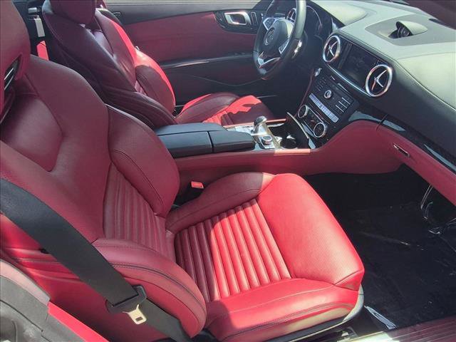 Used 2017 Mercedes-Benz SL 550 image 18
