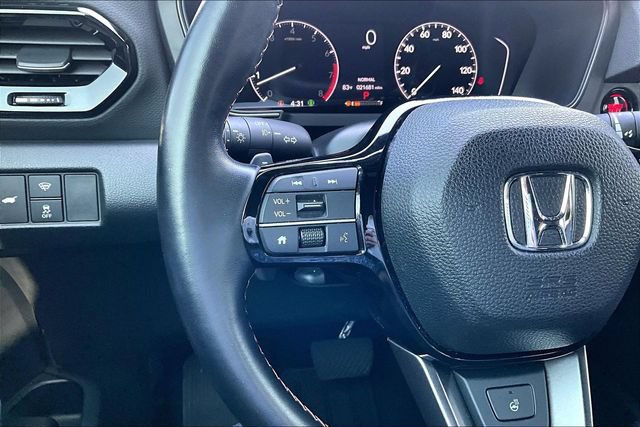 Used 2025 Honda Pilot TrailSport image 11
