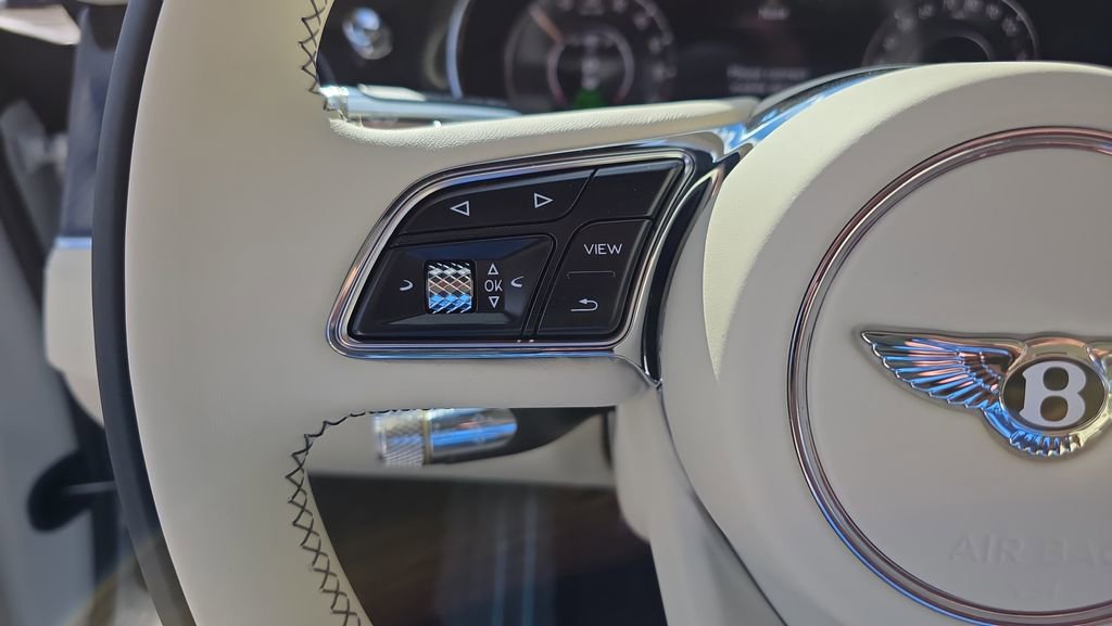New 2025 Bentley Continental GTC image 31